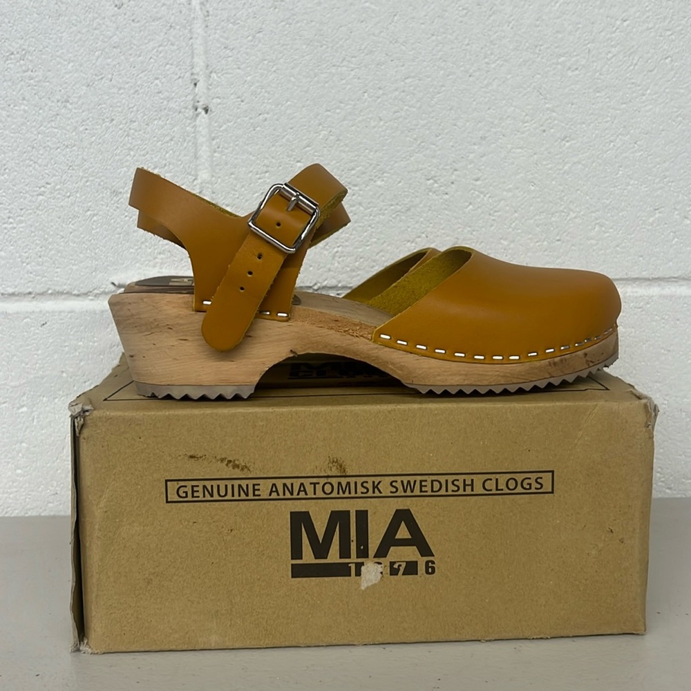 MIA Tan Leather Clogs